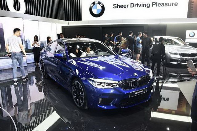 西装狂徒来袭 全新宝马M5一季度上市