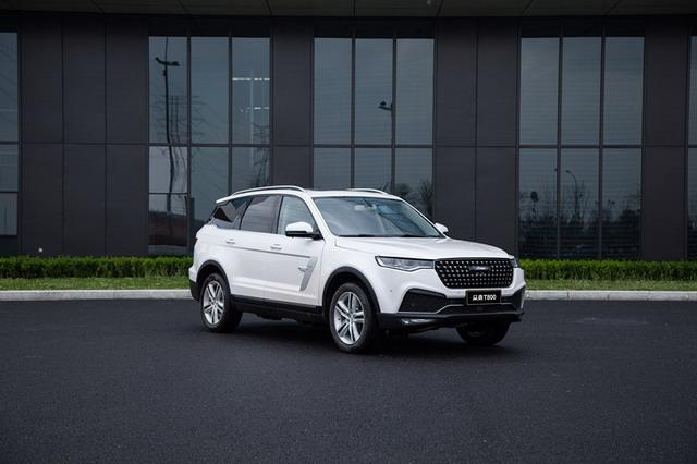 众泰T800于5月8日晚上市 定位中大型SUV
