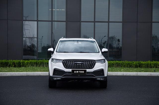 众泰T800于5月8日晚上市 定位中大型SUV