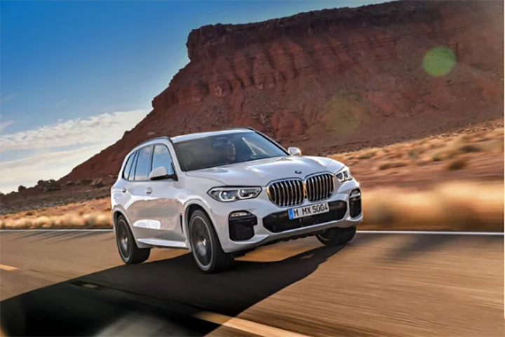 X家族的开辟者 全面升级第四代BMW X5