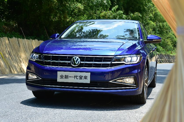 一汽-大众全新一代宝来南京站焕新上市