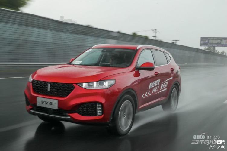 主打家庭化的WEY VV6，也有威武雄壮的一面