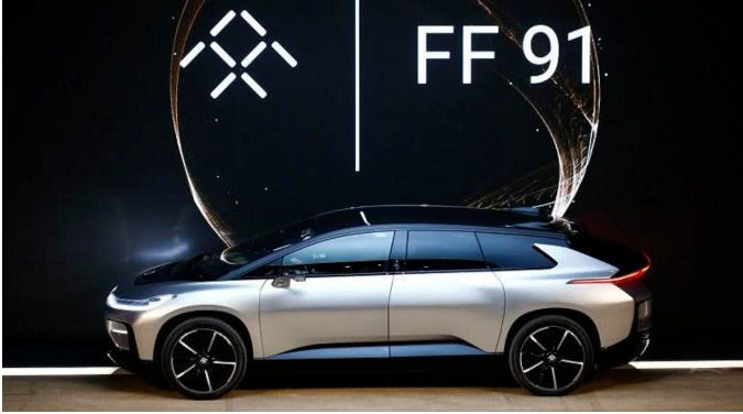 全球首辆法拉第未来FF91问世 贾跃亭：我足足等了四年