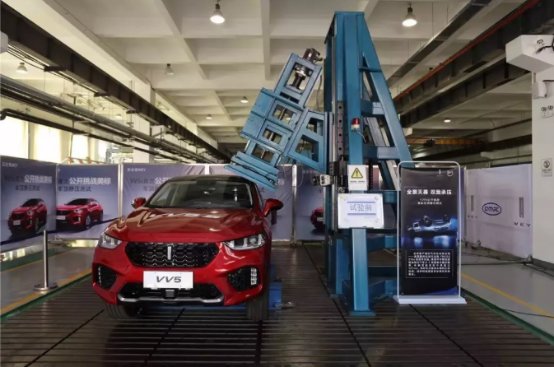 领跑中国自主豪华SUV，领克02和WEY VV5谁更强？1639.png
