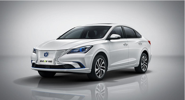 续航550km长安新能源逸动EV460 11.79万元起耀世登场
