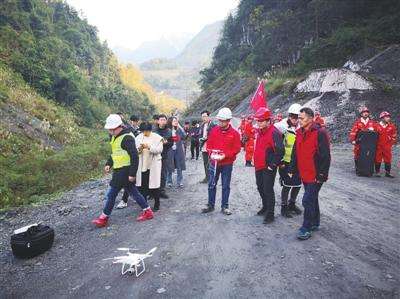 地震无情 人间有爱——凯翼汽车赈灾在行动