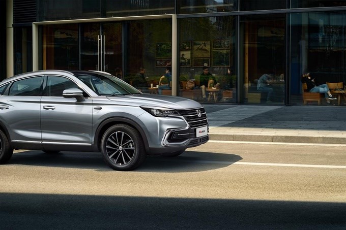 长安CS85，领航自主品牌轿跑SUV-图4