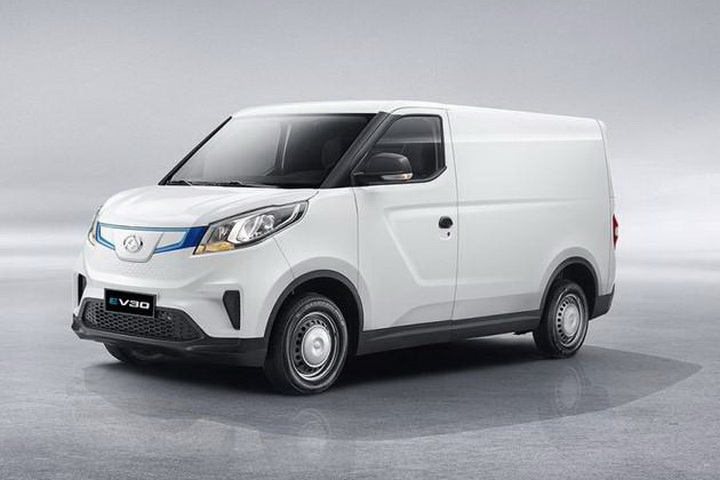定位纯电物流车 上汽大通EV30将2019年1月14日上市