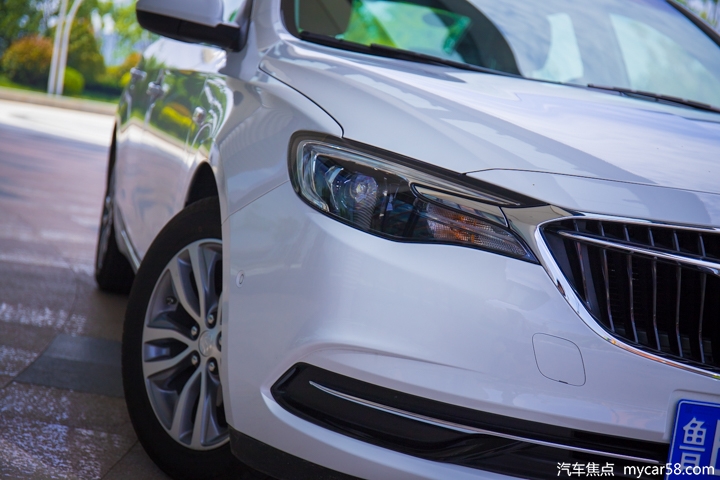 曾经不被看好的美系家轿，如今优惠4万卖火了，满油跑850km，还看啥朗逸