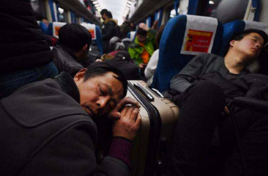 过年回家难？哈弗H4智联版带你轻松踏上回家路