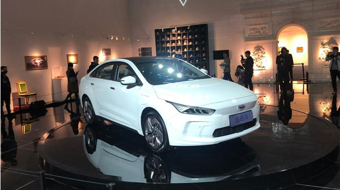 等不起国产Model 3？！不如看看国货电动吉利GE11