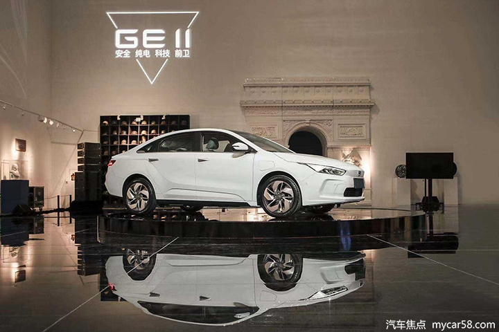 内饰科技感爆棚，吉利GE11要动Model 3的“蛋糕”？