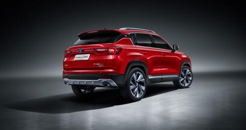 长安CS35PLUS蓝鲸版&逸动蓝鲸版携手国际米兰夏季行 预售进行中