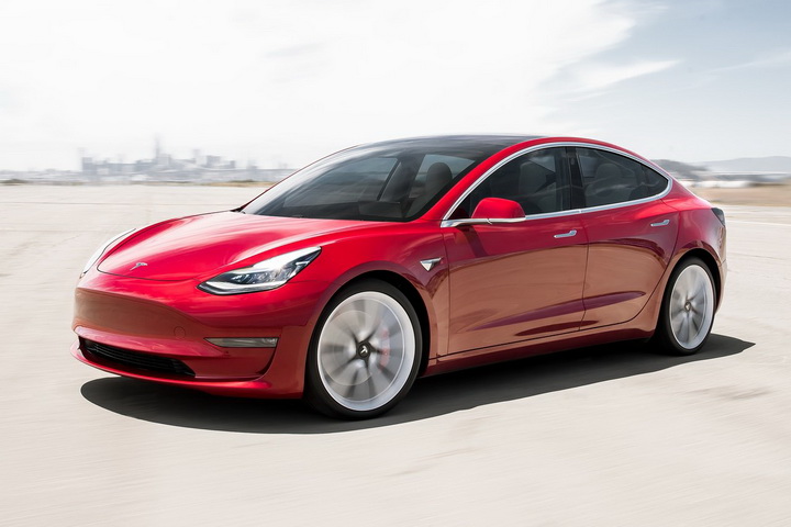 当之无愧的纯电标杆，特斯拉最亲民的轿车，Model 3实力如何？
