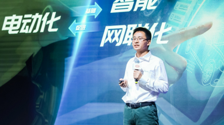 DiLink引领智能网联行业 双模技术开启插混电动化新篇