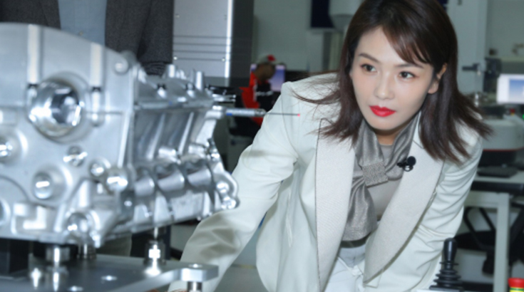 微米精准铸就顶尖品质,刘涛探访吉利汽车微米工厂