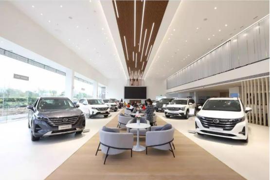 全球首款微信车载版量产SUV 第二代传祺GS4全面到店！