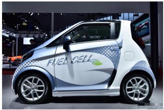 众泰汽车与法液空氢世界的激情碰撞--众泰E200FCV开启燃料电池汽车新时代 