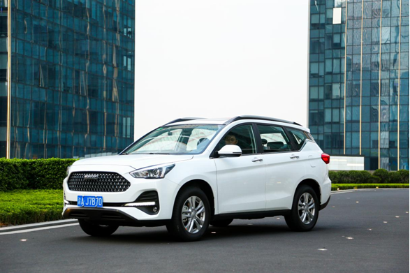 90后新晋宝妈选家用车 首推6万6哈弗M6