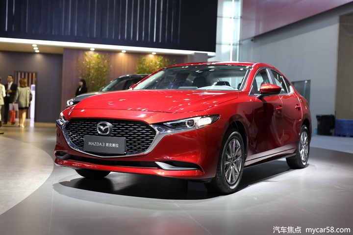 2.0L动力下探到14万内，昂克赛拉新增车型上市