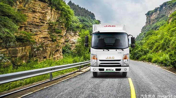 政策红利不断，新能源商用车市场迎来发展契机