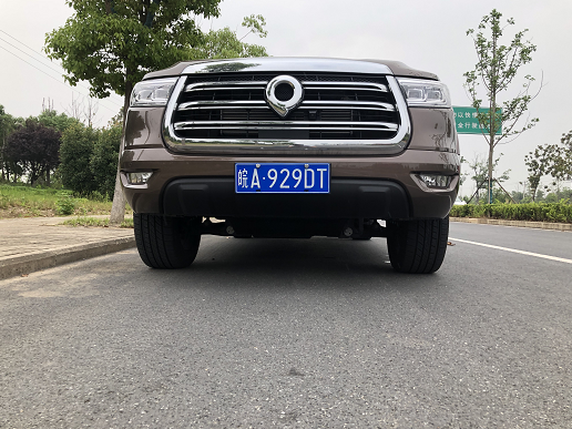 打开多场景出行方式 试驾长城炮乘用版