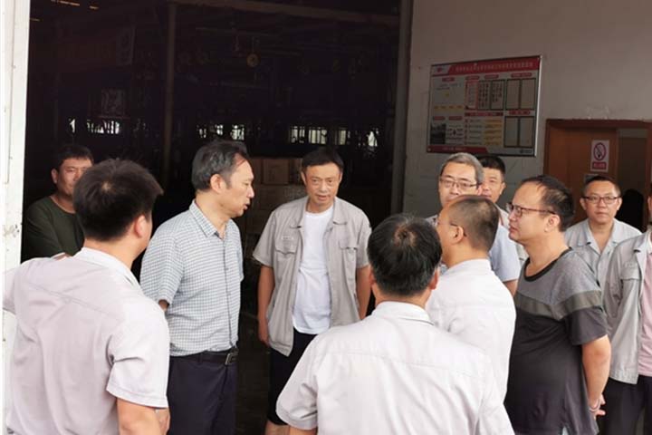 众志成城 风雨同舟 北汽昌河打响防洪抢险阻击战