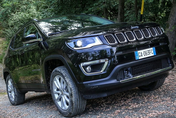 Jeep指南者插混版发布，搭1.3T+电机