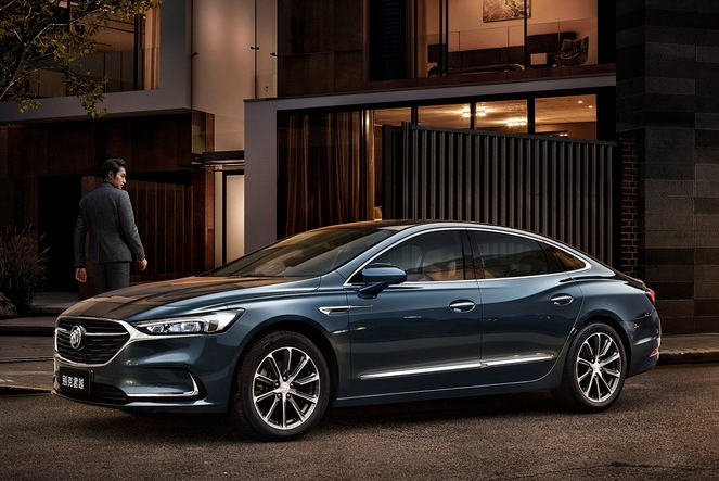 全新君越正式上市，配置超越同级BBA车型，新增552T豪华版