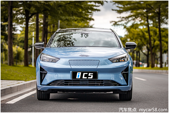 细节出众科技感强，续航达530km！试驾体验江淮iC5