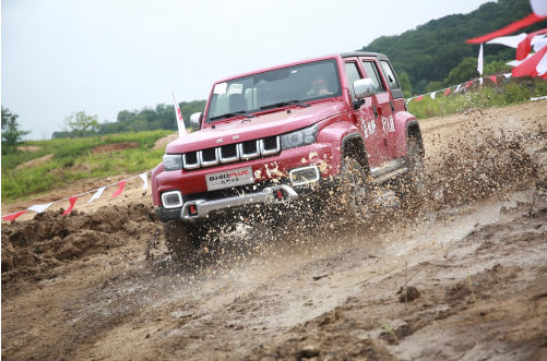 军团实力再补强 BJ40将推国六柴油新车亮相广州车展