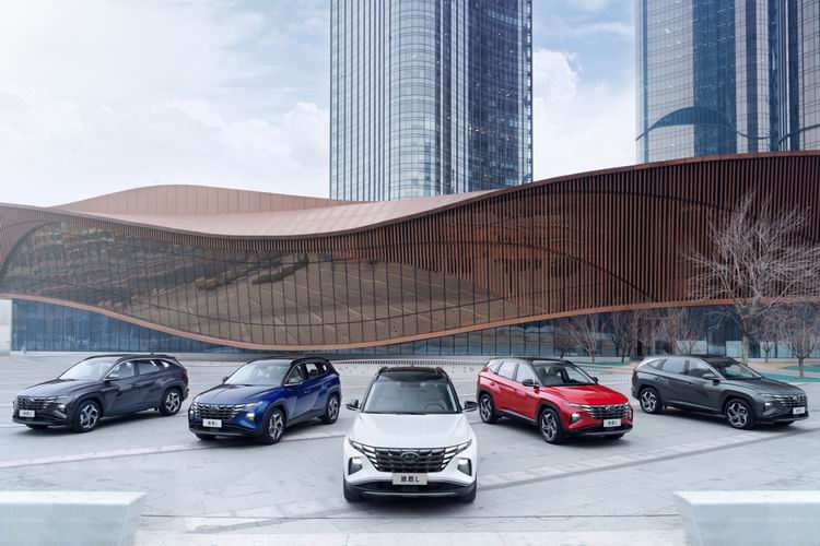 北京现代第五代途胜L正式下线，以时尚与科技引领市场潮流