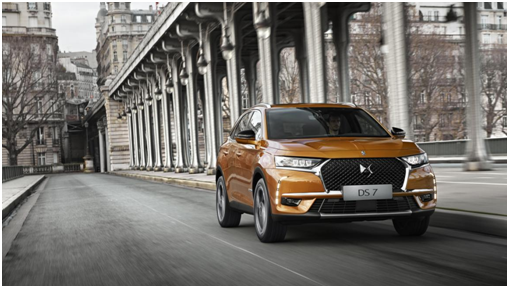 预算25万，DS 7和奥迪Q3、凯迪拉克XT4 哪个更有优势？