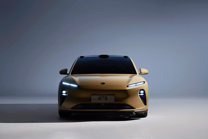 最低25.8万即可入手，蔚来ET5真的比Model 3香吗？