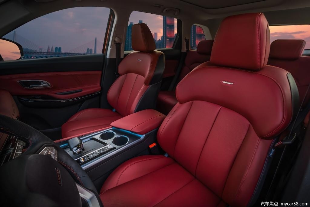 全新星灿红车漆，欧尚X7 PLUS红版限量上市，仅售12.89万元