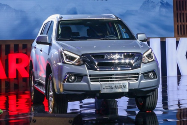 越野潮品类燃擎来袭！“科考级SUV”mu-X牧游侠QUARK上市  售价16万元起