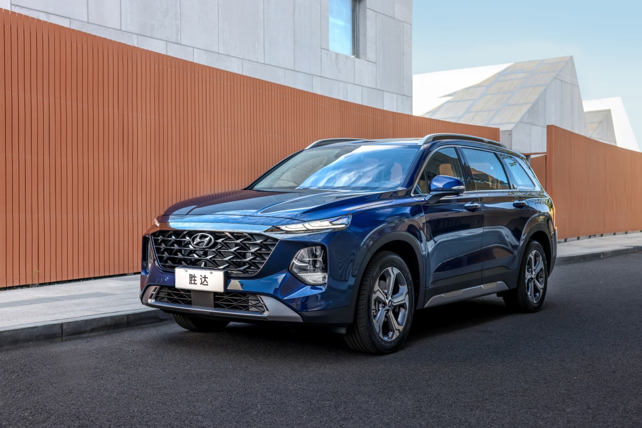 20万级中大型SUV 第四代胜达旅行家值得购买