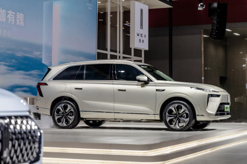 定位旗舰大六座智能SUV 魏牌蓝山DHT-PHEV广州车展全球首发亮相