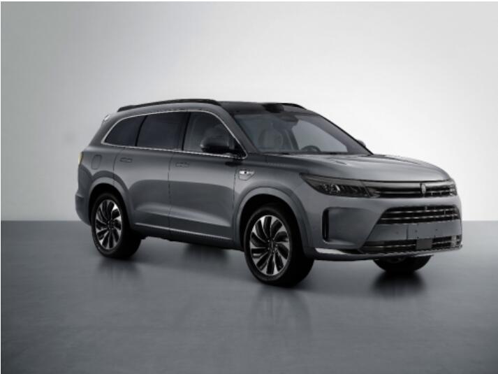 2023款长城商用炮坐拥2.0T+8AT动力 助你高效创收“卷”赢对手