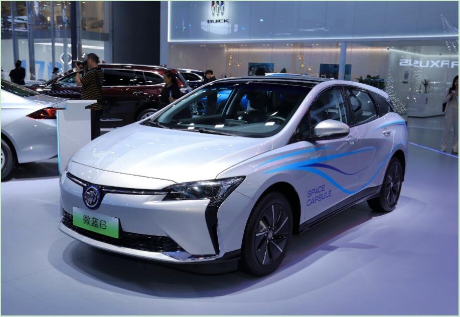 十万级纯电轿车新卷王 别克微蓝6 430km版限时特惠9.9万起