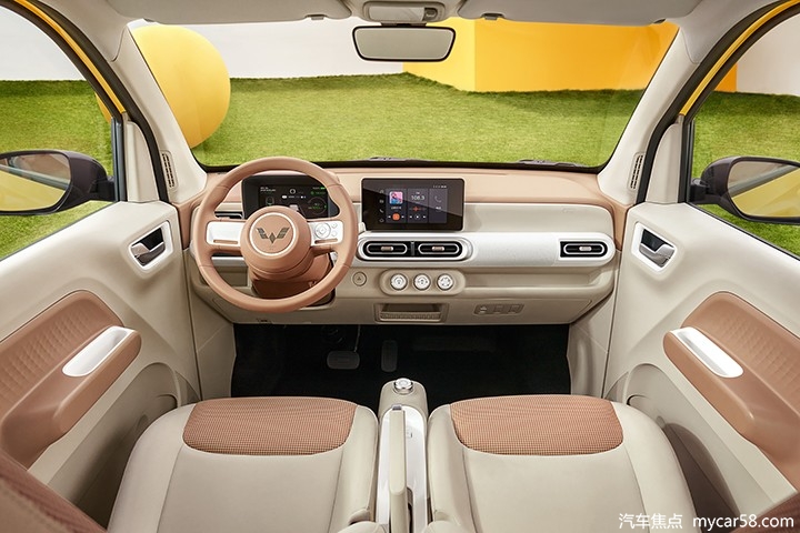 宏光MINI EV新增车型上市，3.58万起售，续航最长170公里