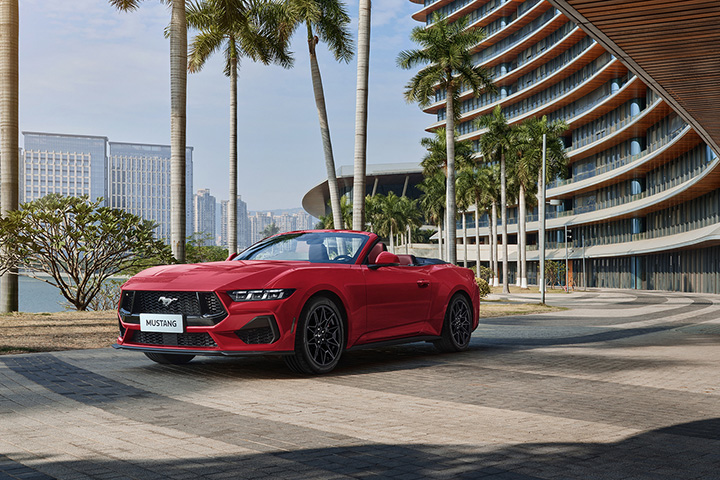 平民跑车再进化，全新福特Mustang上市，38.98万元起售