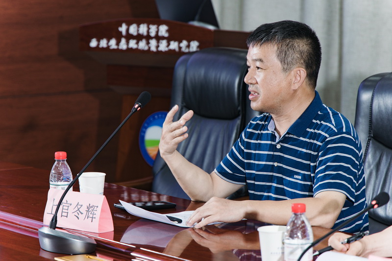 上官冬辉_调整大小.jpg