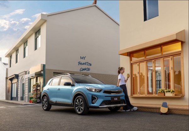 好看好开、省钱省心 2026款起亚奕跑焕彩上市