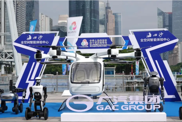 荣耀与责任同行！十五运会火炬传递开跑，广汽集团董事长冯兴亚担任火炬手