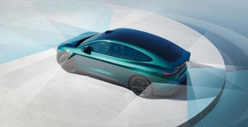 声学超跑•「橙」风破界，宝华韦健Px8 S2迈凯伦款重新定义奢华体验