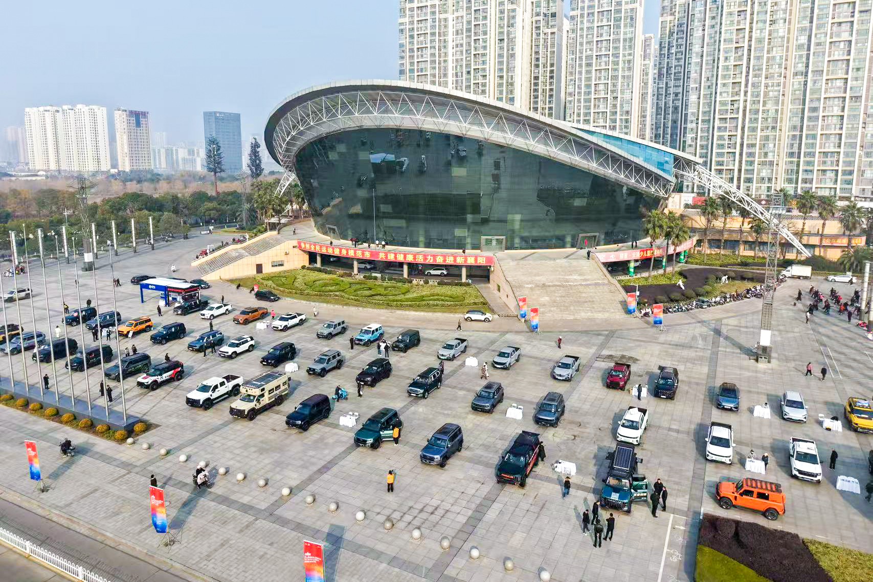 1766137926504955.jpg 展览.jpg