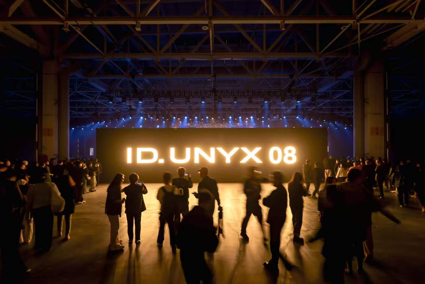 莫干山实测，星途EX7如何用豪华性能驾控征服蜿蜒山路？