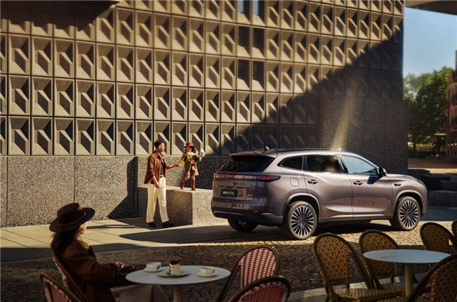 4.59万起售，99元享限时三重权益 拾月max小心愿双版本如何选？