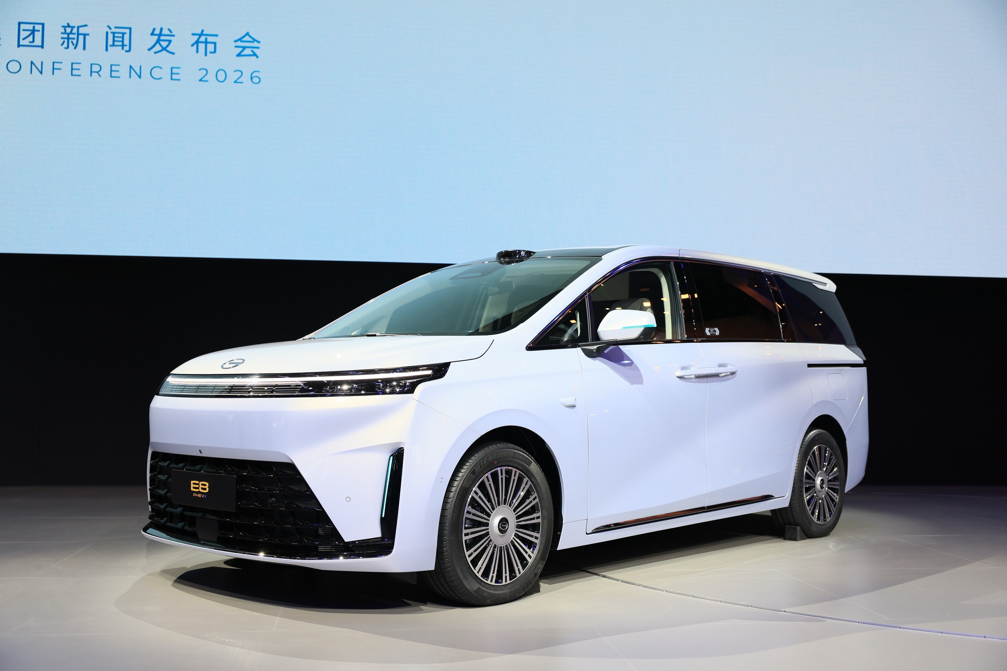 智野双强，巅峰共创，猛士M817 Ultimate北京车展正式亮相！